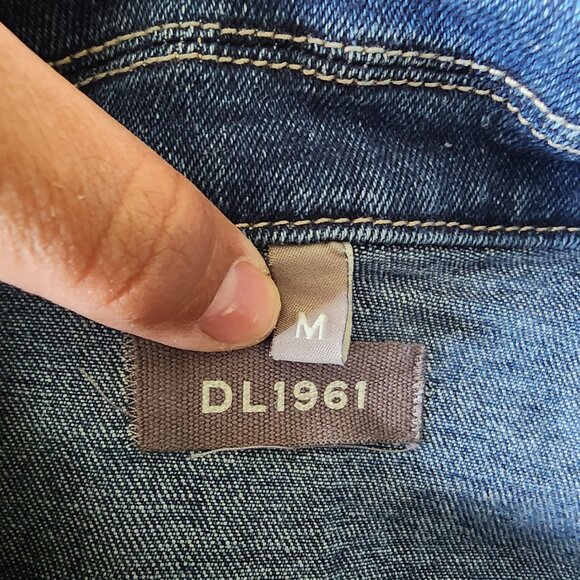 DL1961 Girls' Manning Denim Jacket Frayed Bottom Hem - Big Kid Size Medium - Picture 5 of 8